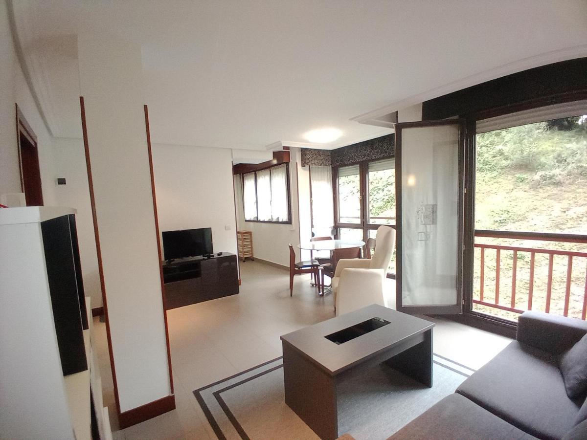 Apartamento Ana Con Garaje Эйбар Экстерьер фото